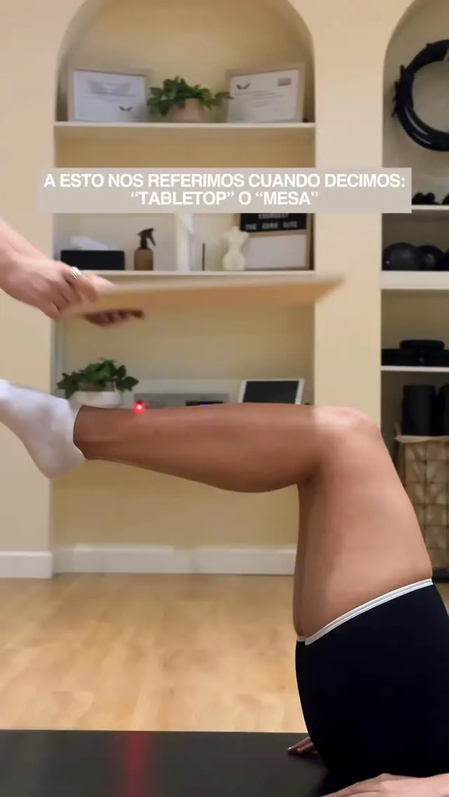 Equipo de Pilates preparado sobre las colchonetas de The Core Site